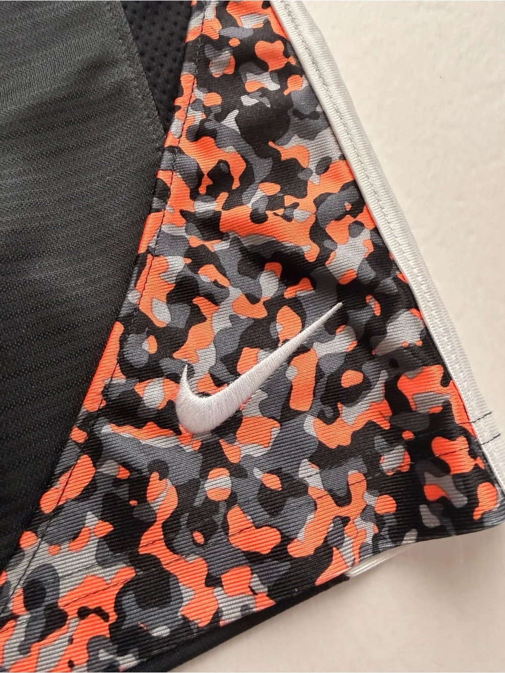 Nike Boys Youth Large Basketball Shorts Black Orange Camo Athletic